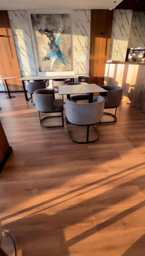 Esbjerg Hotel Vlorë 外观 照片